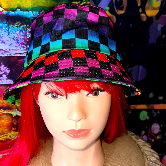 New Multicoloured Bucket Hat - Picture 6 of 9